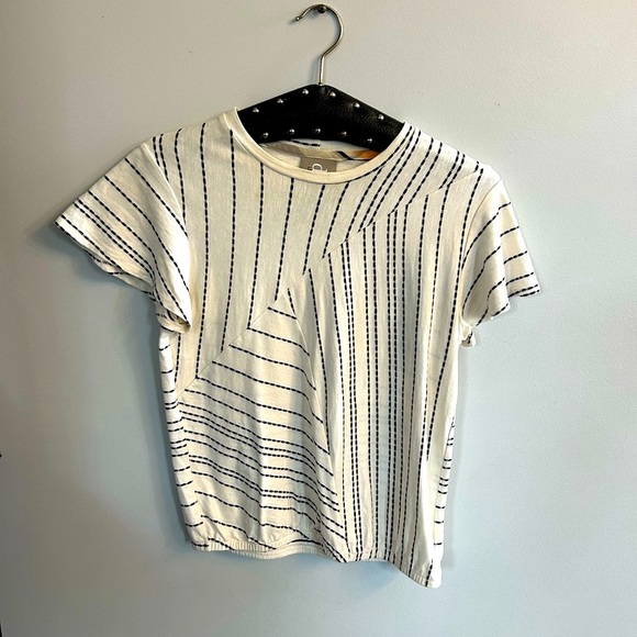 Anthropologie top with cinched waist! ✌️ - Picture 1 of 2